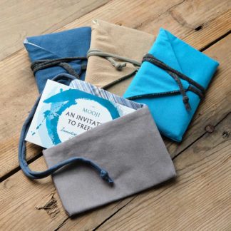 Invitation Pouch