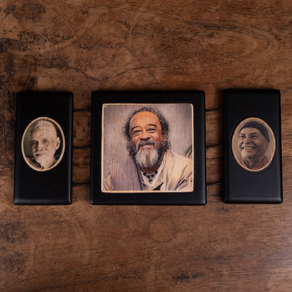 Three-Panel Shrine Ornament ~ Large - Image 3